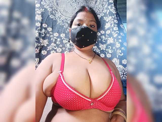 Bhabhi-neha live cam on BongaCams