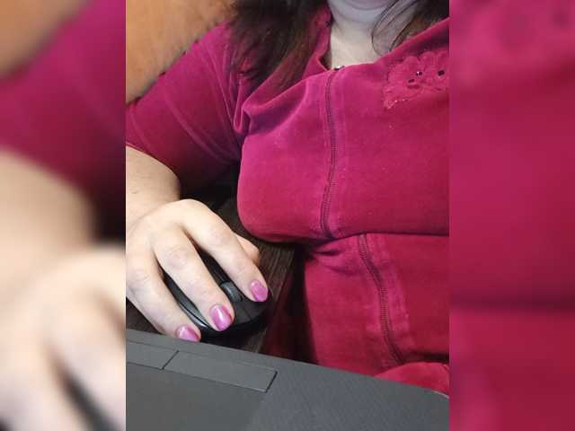 JudiJ live cam preview
