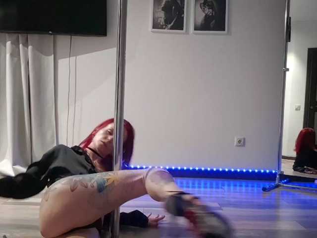 Erikaops live cam