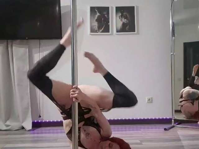 ErikaOps live cam on BongaCams
