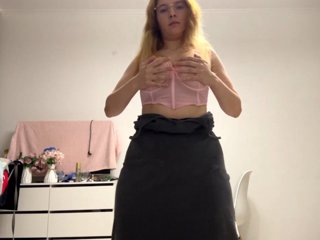 BonnyCrem Porn Show