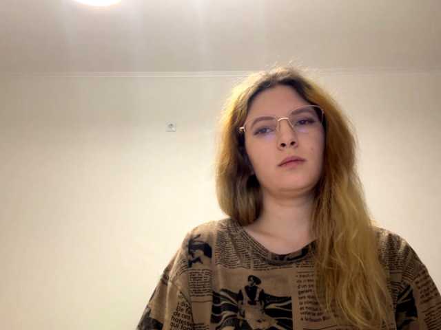BonnyCrem live cam on BongaCams
