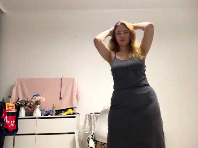 BonnyCrem live cam on BongaCams
