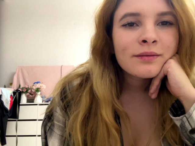 BonnyCrem live cam on BongaCams