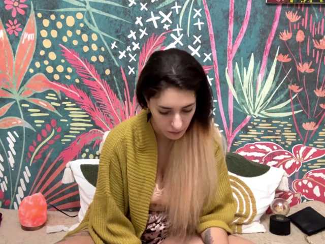 BonnyLorsi live cam on BongaCams