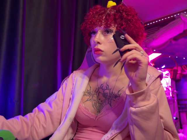 LilyLorsi live cam on BongaCams