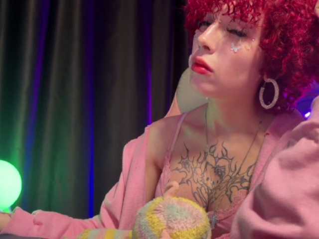 LilyLorsi live cam on BongaCams
