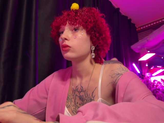LilyLorsi live cam on BongaCams