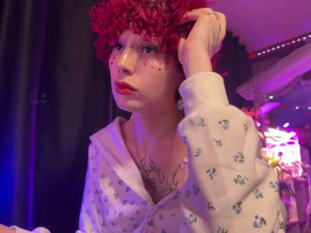 LilyLorsi live cam on BongaCams