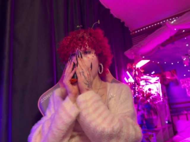 LilyLorsi live cam on BongaCams