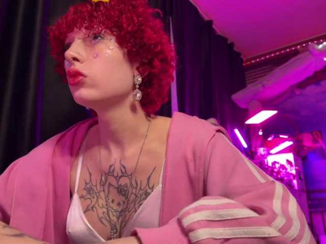 LilyLorsi live cam on BongaCams