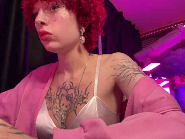 LilyLorsi's webcam live show