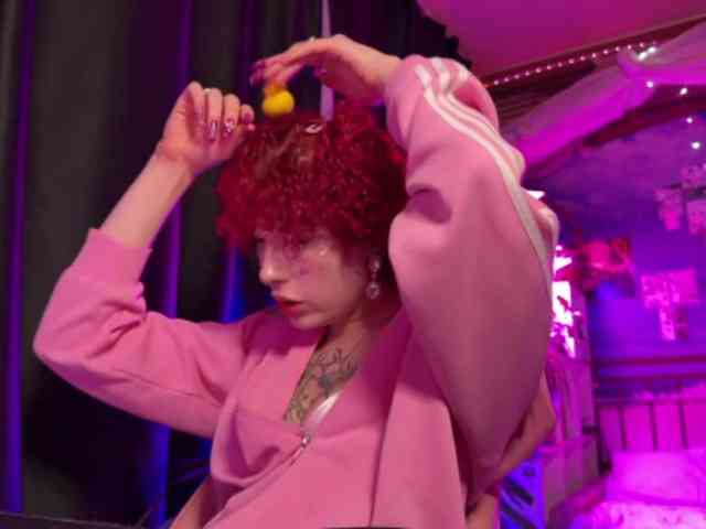 LilyLorsi LilyLorsi