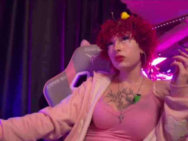 LilyLorsi Live Webcam on BongaCams