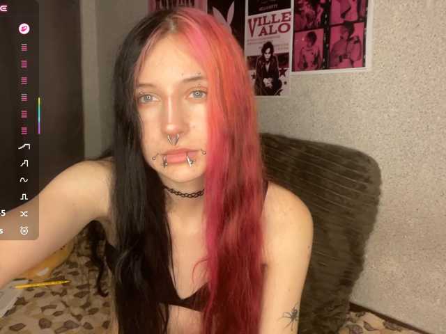 LilyOps live cam on BongaCams