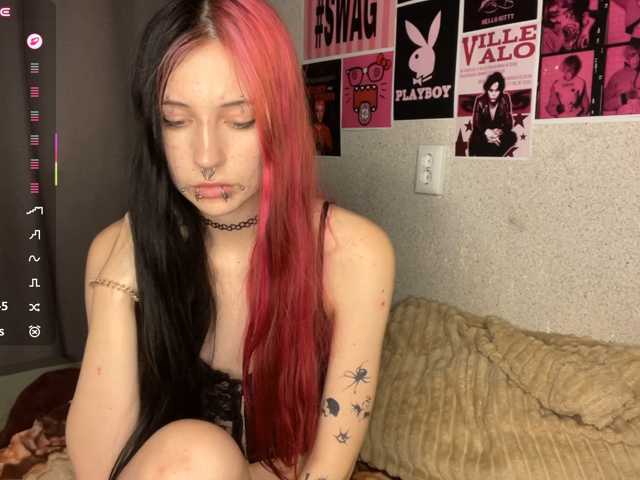 LilyOps live cam on BongaCams