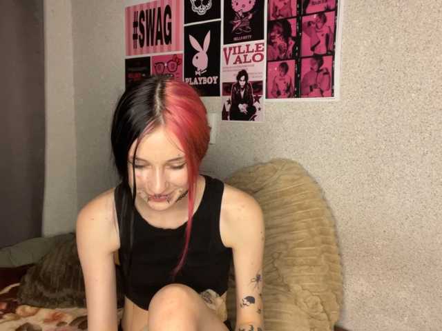 LilyOps live cam on BongaCams