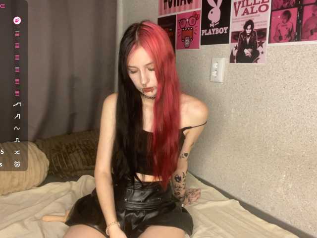 LilyOps live cam on BongaCams