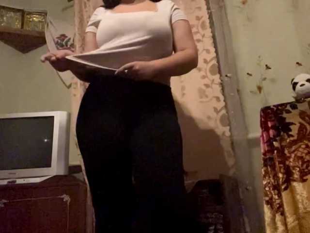 OdeliaBetesh live cam on BongaCams