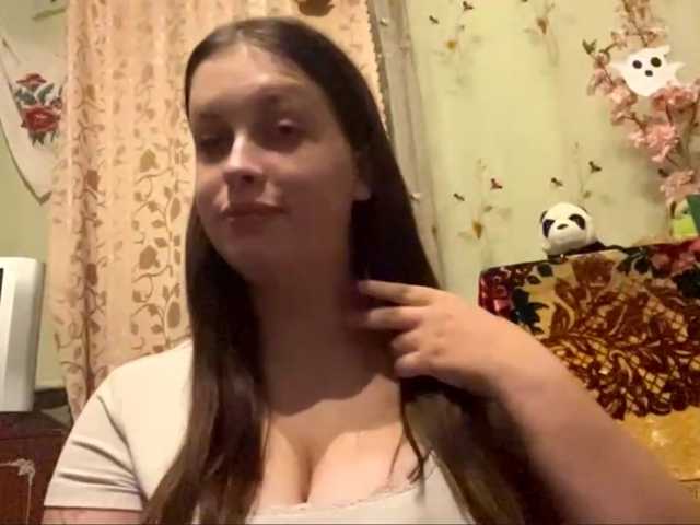 OdeliaBetesh live cam on BongaCams
