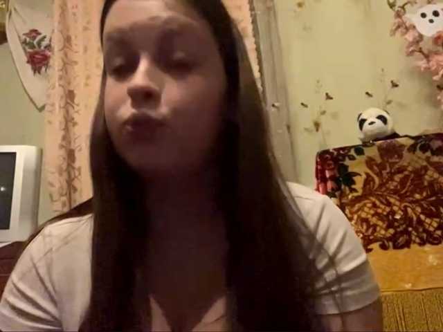 OdeliaBetesh live cam on BongaCams