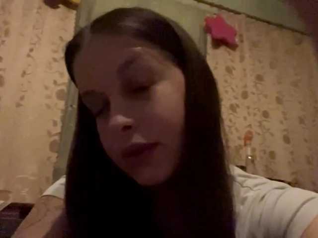 OdeliaBetesh live cam on BongaCams