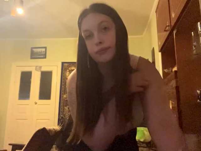OdeliaBetesh live cam on BongaCams