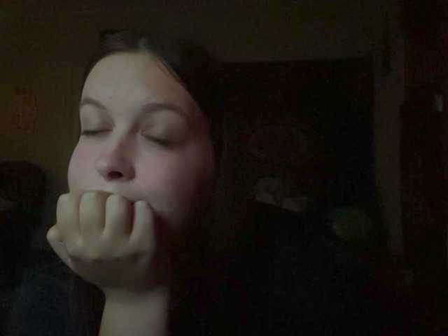 OdeliaBetesh live cam on BongaCams