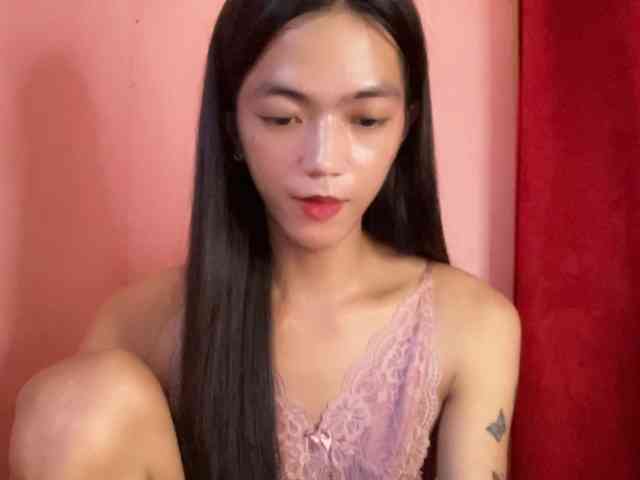 Chupaera18's cam show statistics and live stream