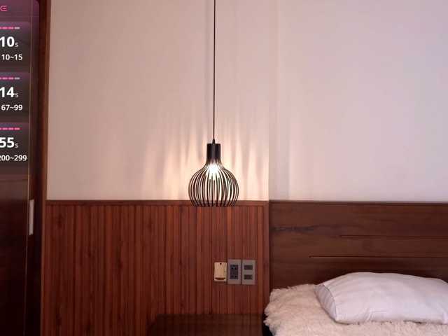 Hella-pretty, live now on BongaCams
