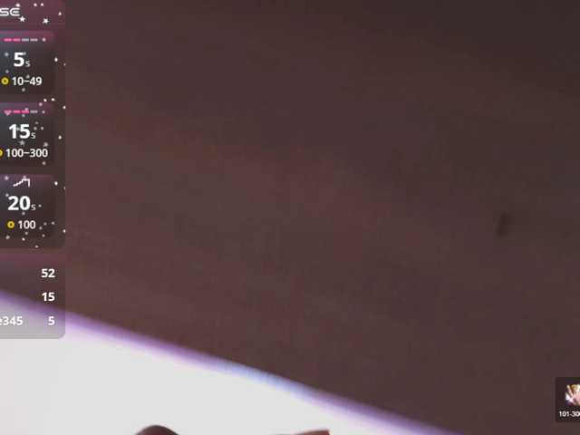 Maddie-T18 live cam on BongaCams