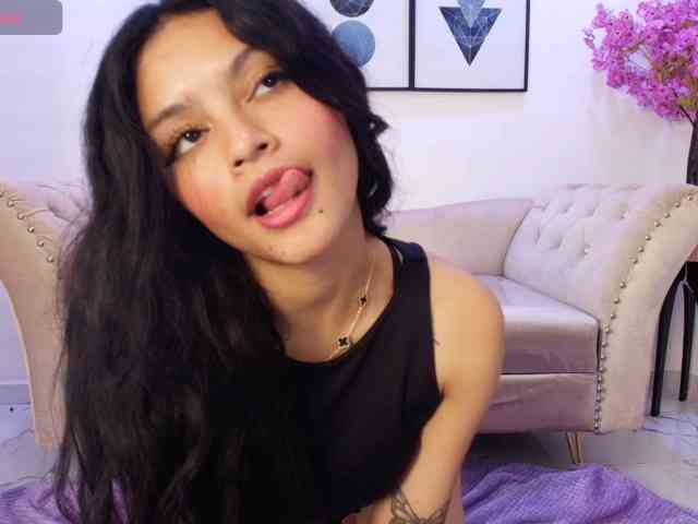 Maddie-T18
