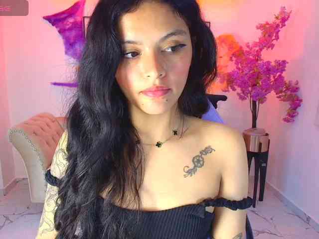 Maddie-T18