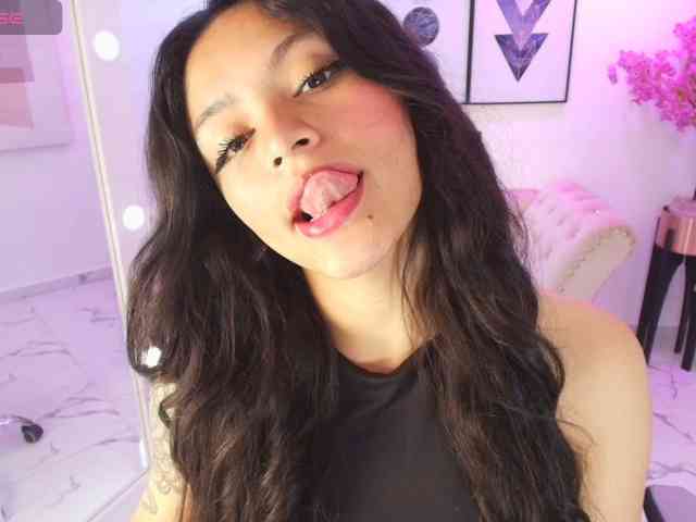 Maddie-T18