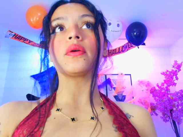 Maddie-T18