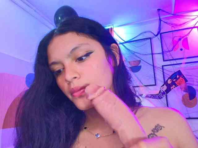 Maddie-T18