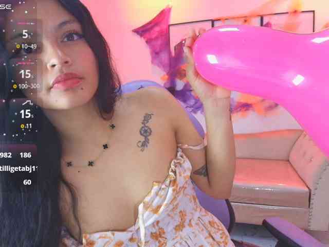 Maddie-T18