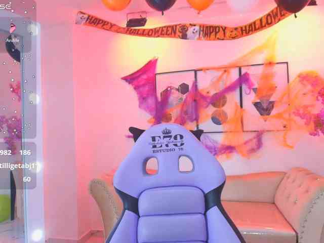 Maddie-T18 webcam