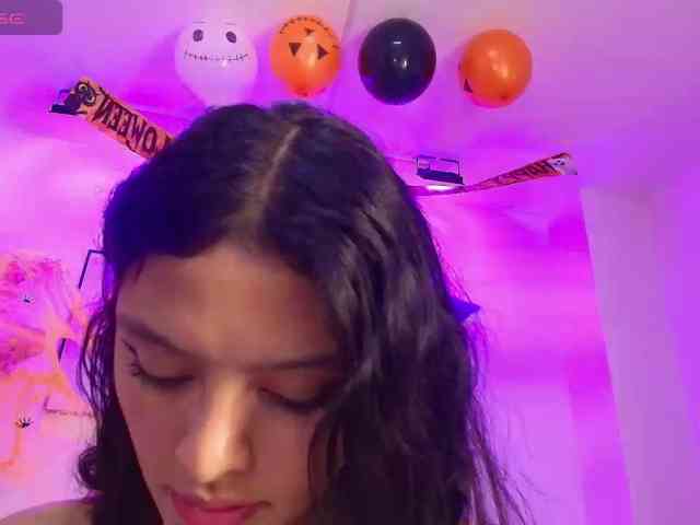 Maddie-T18