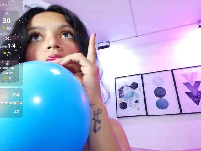Maddie-T18 webcam