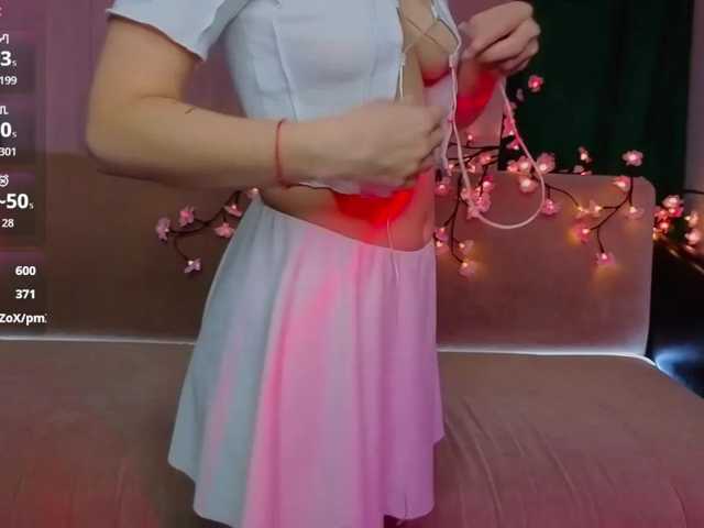 Pollyhiller live cam