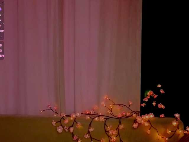 PollyHiller live cam preview