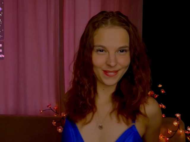 PollyHiller live cam on BongaCams