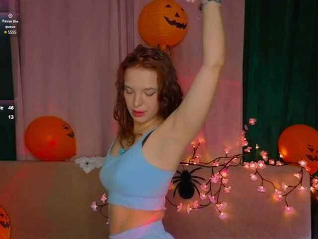 PollyHiller live cam on BongaCams