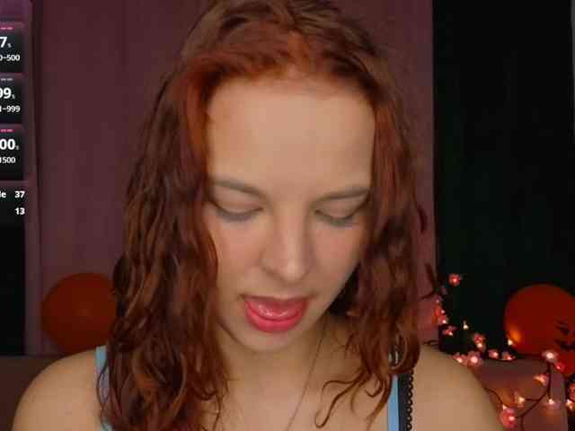 Model: PollyHiller