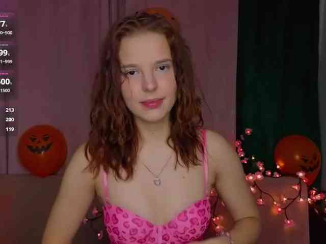 Model: PollyHiller