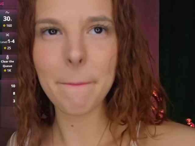 Model: PollyHiller