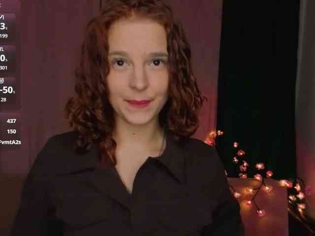 Model: PollyHiller