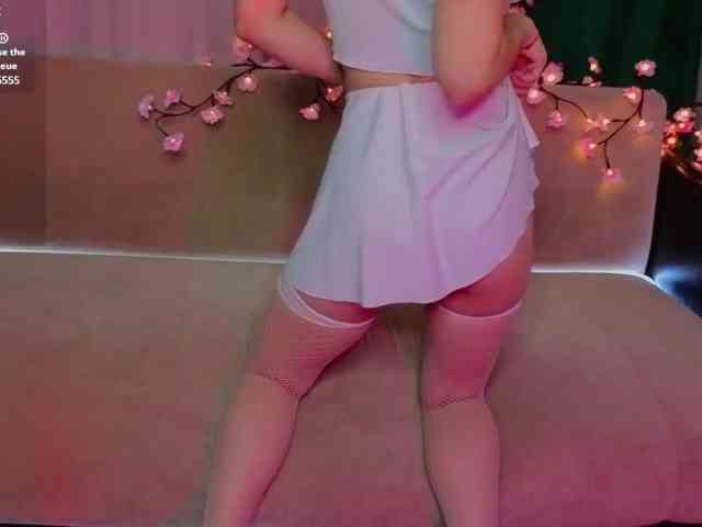 Model: PollyHiller