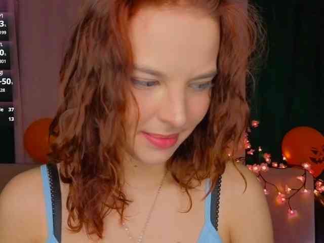 Model: PollyHiller